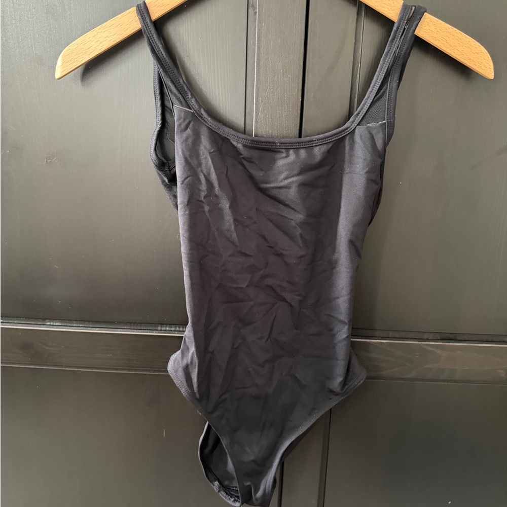Taglia Basilica leotard, size XS (runs a bit long)
